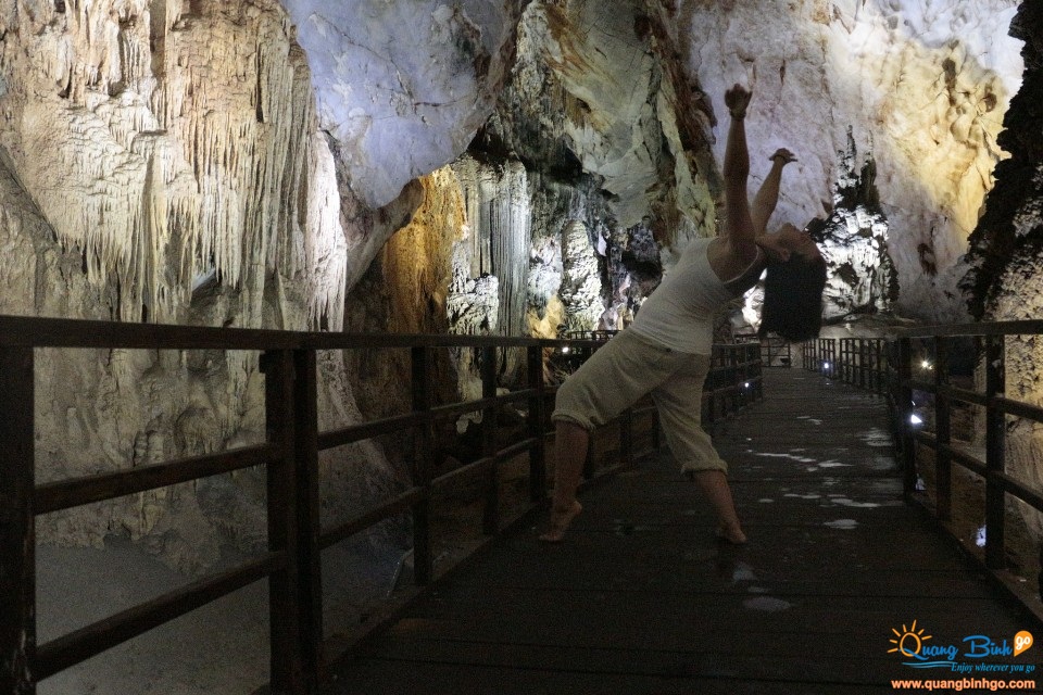 Paradise Cave, Phong Nha, Quang Binh Go travel 6Paradise Cave, Phong Nha - Ke Bang, Quang Binh Go tour 1