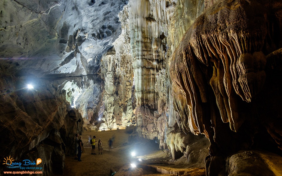 Phong Nha cave tour Quang Binh go travel 10