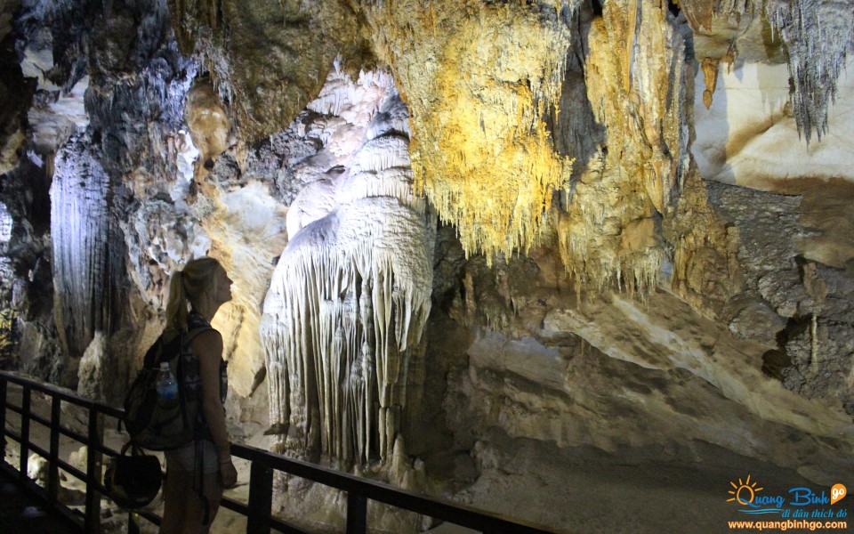 Paradise cave Phong Nha Ke Bang