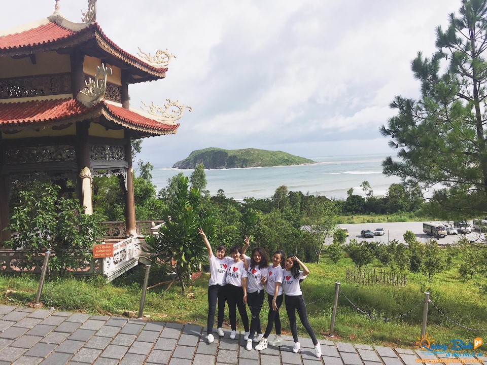 Vũng Chùa - Đảo Yến, Quảng Bình tour