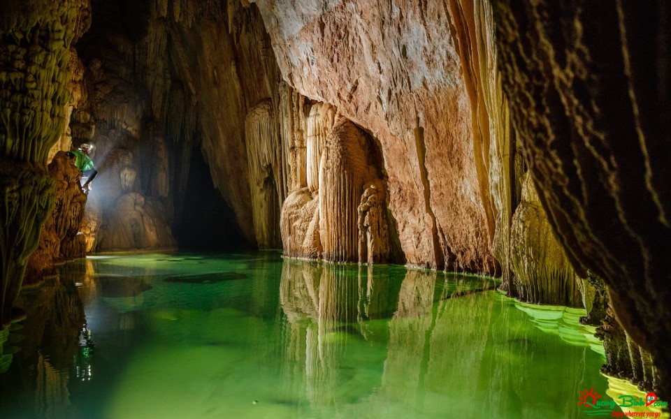 Phong Nha tour Tu Lan cave adventure travel