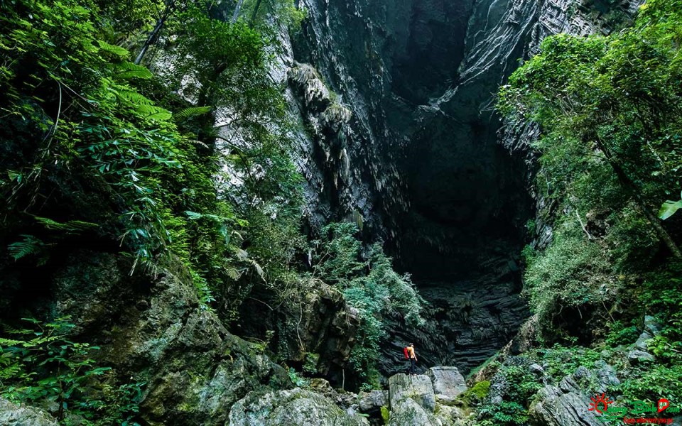 Hang Tiên cave Phong Nha - Kẻ Bàng tourism
