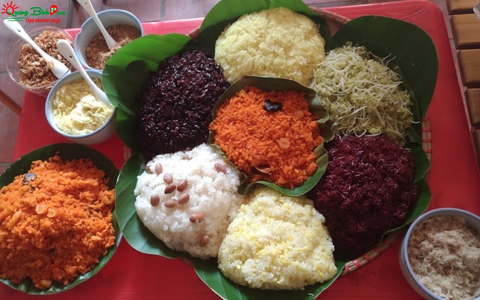 Các món xôi ngon làm từ gạo nếp Quảng Bình